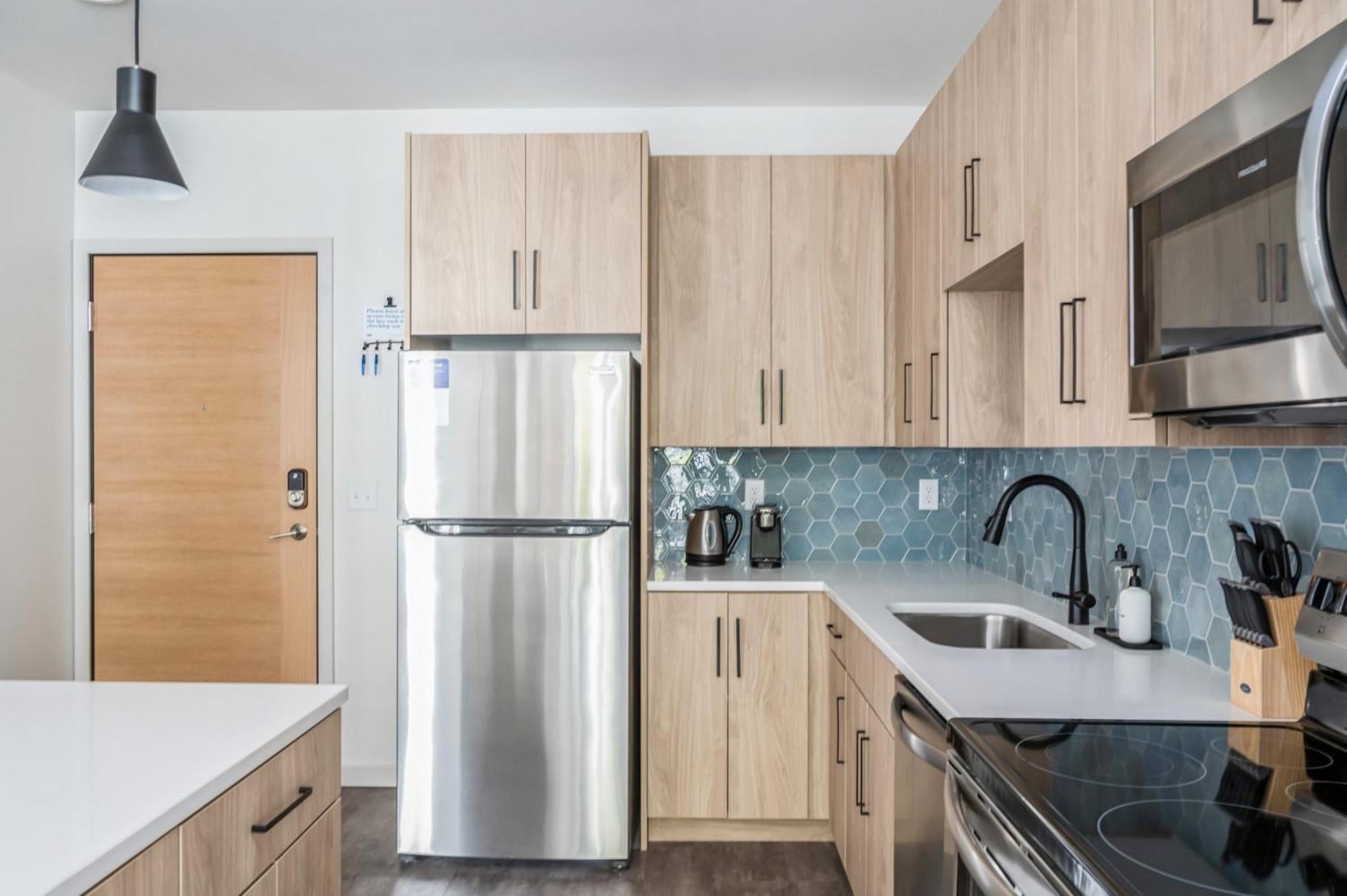 One-Bedroom Apartment Self Check Virtual Front Desk