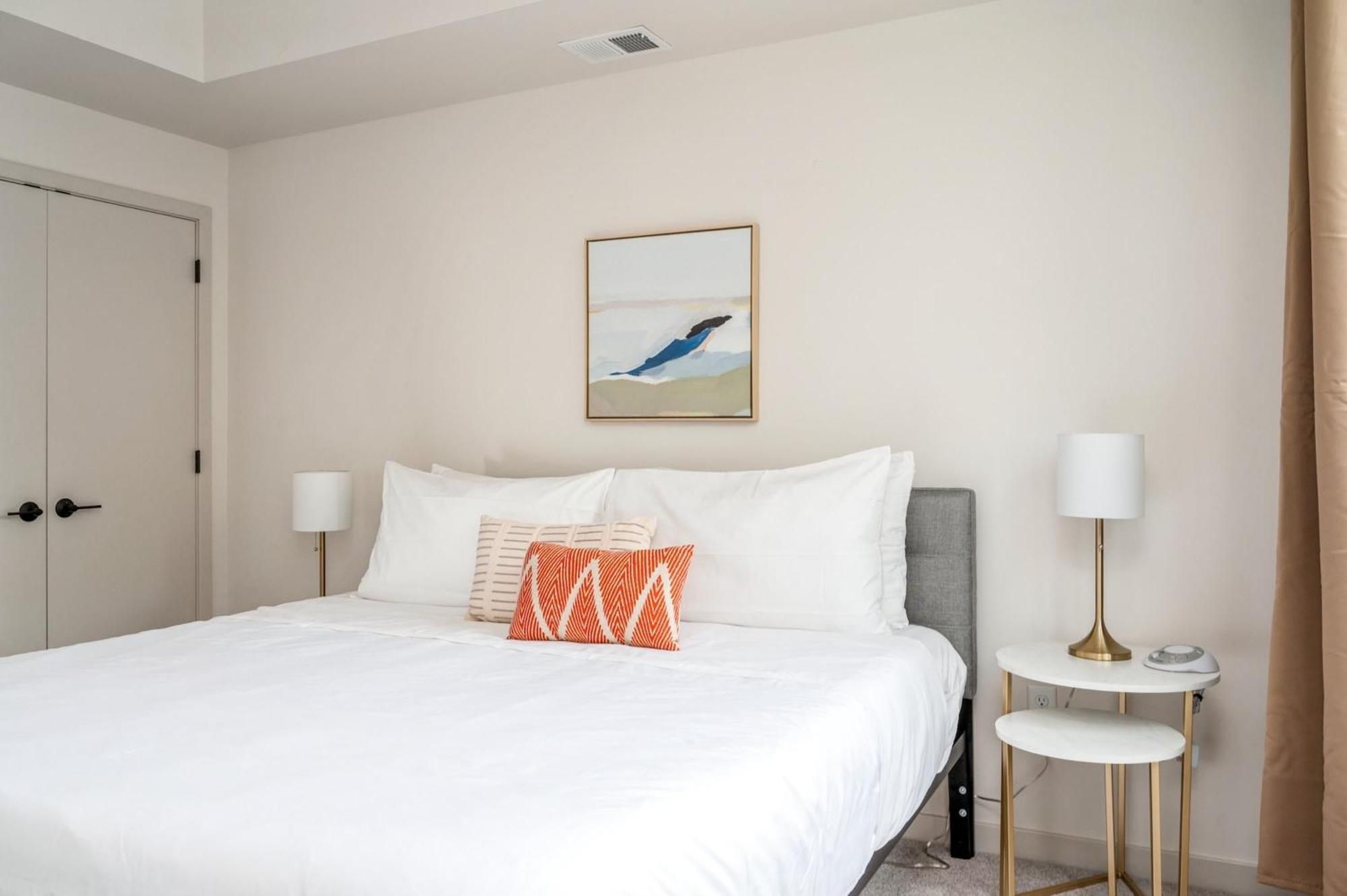 One-Bedroom Apartment Self Check Virtual Front Desk