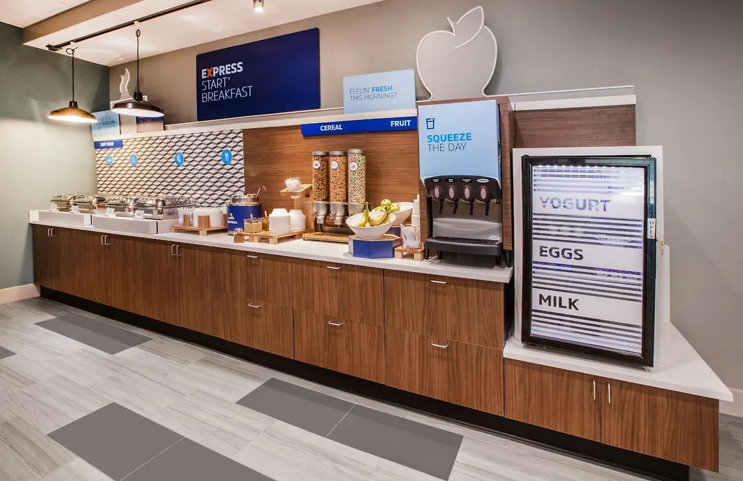 Holiday Inn Express & Suites Minneapolis - West End By Ihg-1