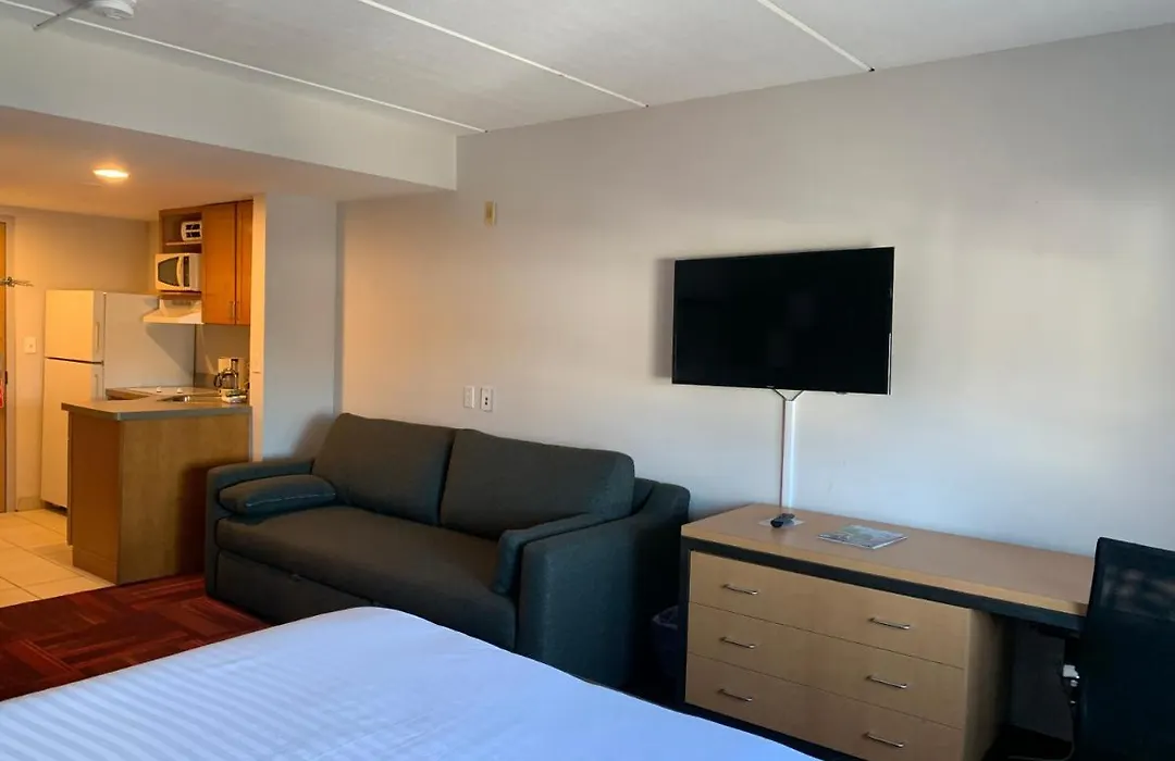 University Inn-1