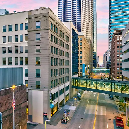 Home2 Suites By Hilton Minneapolis Downtown-2