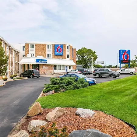 Motel 6 Minneapolis Airport - Mall Of America-3